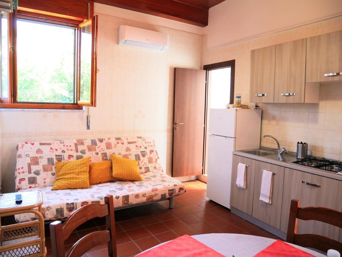 Olindo Apartment E Cristina Apartments 维克艾库塞 外观 照片