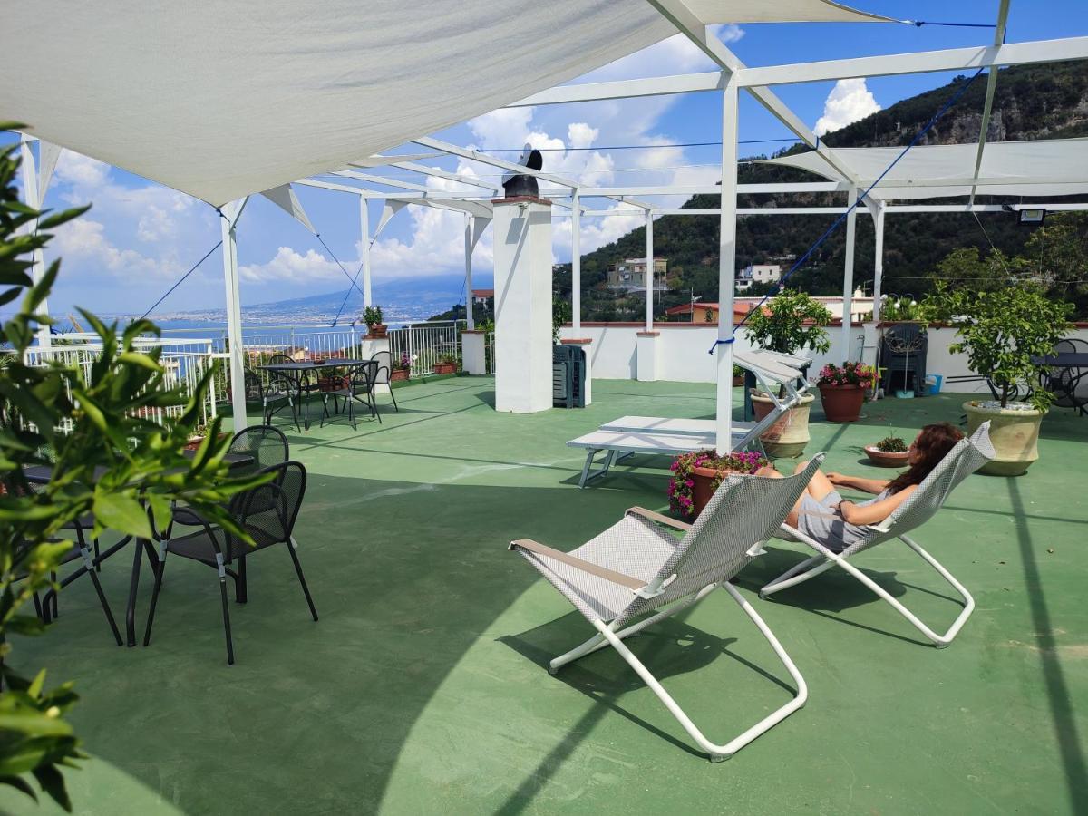 Olindo Apartment E Cristina Apartments 维克艾库塞 外观 照片