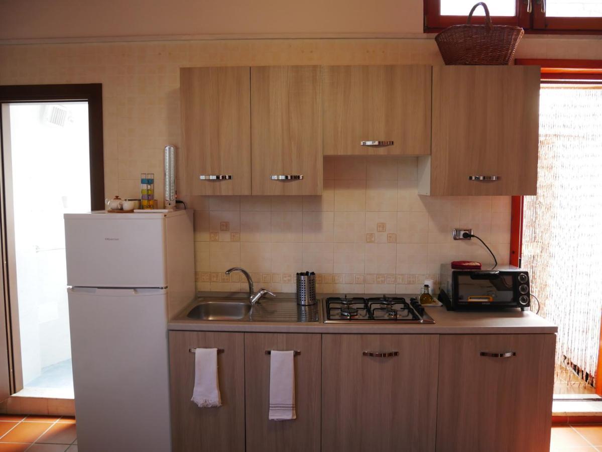 Olindo Apartment E Cristina Apartments 维克艾库塞 外观 照片